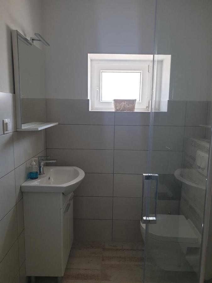 Apartmani Ana, Razanj, Rogoznica, Hrvatska Рогозниця Екстер'єр фото